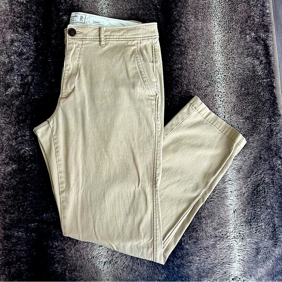 Abercrombie & Fitch Other - Abercrombie & Fitch Stretch Tan Chinos